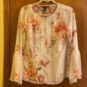 White House black market floral blouse